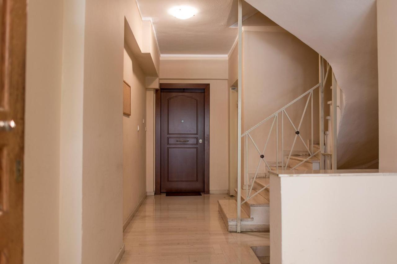 Mother'S House Athene Buitenkant foto