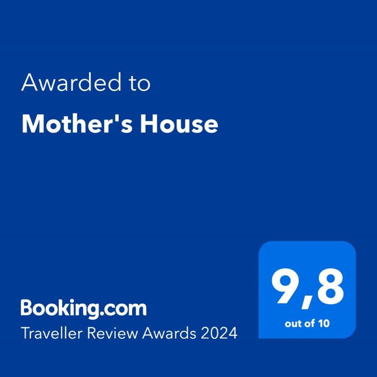 Mother'S House Athene Buitenkant foto