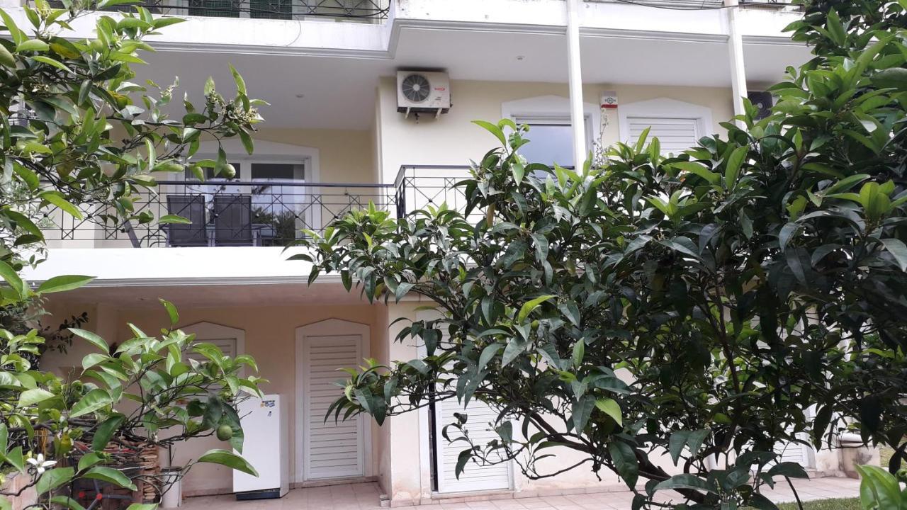 Mother'S House Athene Buitenkant foto